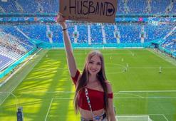 EURO 2020'de eş arıyor!