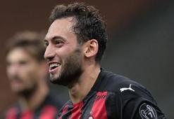 Milan Başkanı Scaroni'den Hakan Çalhanoğlu açıklaması