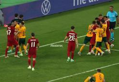 Türkiye - Galler maçında gerginlik! Burak Yılmaz'a şok hareket!