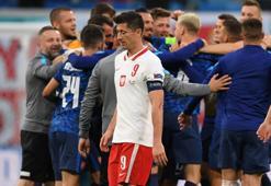 Lewandowski yıkıldı, Marek Hamsik'li Slovakya 3 puanı kaptı!