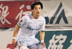 Menemenspor'a Japon orta saha geliyor