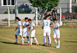 Akhisarspor'un zemini sosyal medyada tartışma yarattı