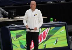 Indiana Pacers'ta koç Nate Bjorkgren ile yollar ayrıldı
