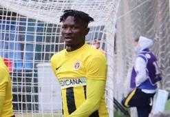 Menemenspor Sikiru Olatunbasun'u geri döndürme kararı aldı