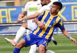 Transferin hızlı takımı Manisa FK'dan Oğuz Aydın atağı