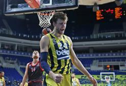 Jan Vesely: Tam kadro olsaydık Final-Four'da olabileceğimize inanıyordum
