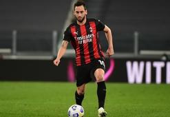 Juventus'un yeni hocası Alegri, Hakan Çalhanoğlu'nu istiyor