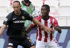 Yeni Malatya'da Umut Bulut ve Chebake ile yollar ayrılıyor