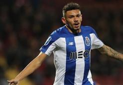 Olympiakos da Tiquinho'yu istiyor