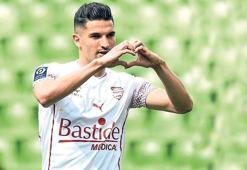 Trabzonspor'dan sürpriz transfer! Zinedine Ferhat