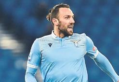 Fenerbahçe'de Vedat Muriç sürprizi