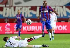 Trabzonspor'da yeni kaptan Nwakaeme olacak