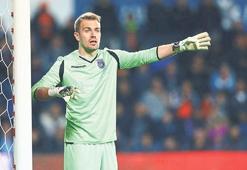 Son dakika! Trabzonspor Mert Günok ile anlaştı!