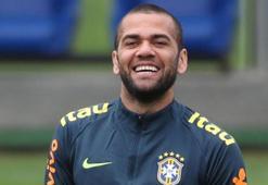 Dani Alves 38 yaşında Brezilya Milli Takımı'nda