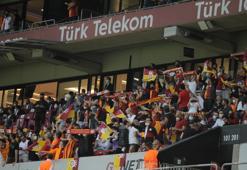 Galatasaray'da futbolcu yakınları mağdur oldu!