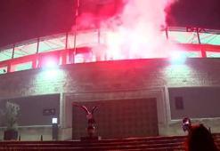 Vodafone Park çevresinde şampiyonluk kutlamaları