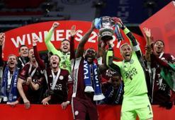 İngiltere Federasyon Kupası'nda zafer Leicester City'nin!