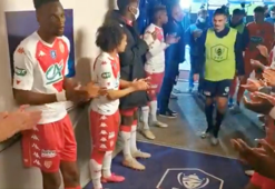 Fransa Kupası'nda Monaco rakibini önce yendi sonra alkışladı!