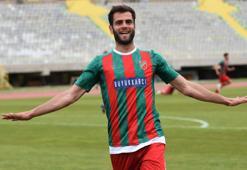 Transferin gözdesi Hakan Kuş'un önceliği Karşıyaka
