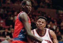 Manute Bol yaşamını yitirdi!