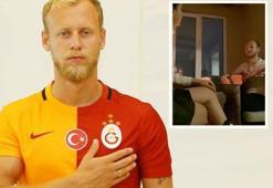 Semih Kaya ve eşinden türkü performansı!