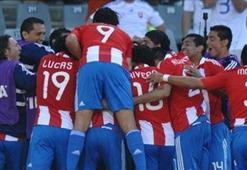Paraguay yolu yarıladı: 0-2
