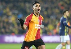 Galatasaray'da yönetim takıma baskı yapıyor!