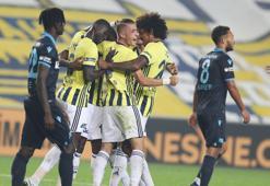 Fotoğraflarla Fenerbahçe - Trabzonspor maçı!