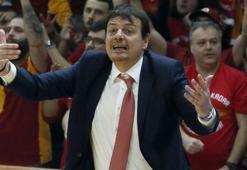Ergin Ataman: Galibiyet ile finale gitmek istiyoruz
