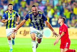 Fenerbahçe'de son dakika: Vedat Muriç'e Manchester United kancası