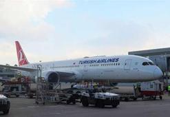 THY, dış hat uçuşlarını 1 Mayıs'a kadar durdurdu