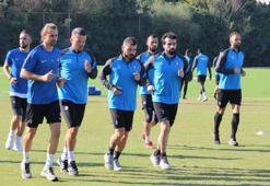 Altay moral bulmak istiyor