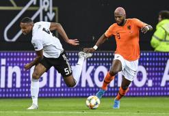 Ryan Babel: Bir şişe şarap gibiyim