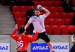 Beşiktaş Aygaz Hentbol Takımı'nın iki maçına koronavirüs engeli