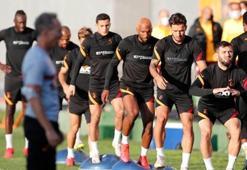 Galatasaray'da son dakika! 2 yıldız kadroya alınmadı
