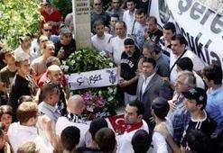 Şeref Bey unutulmadı!