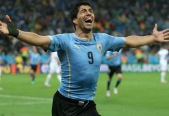 Suarez'in cezası bitti