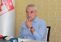 Rıza Çalımbay: VAR'ın başında olanlar maç yönetmemeli