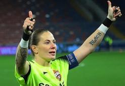 Elvira Todua: Kadın futbolcuların maçtan önce seks yapmaları normal