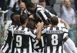 Juve tekrar şampiyon