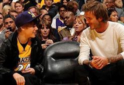 'Beckham, Justin Bieber dinliyor'