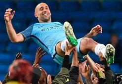 Zabaleta ne yapacağını açıkladı