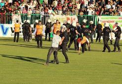 Amed Sportif- Büyükşehir Belediye Erzurumspor maçı sonrası olaylar çıktı