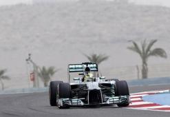 İlk cebi Rosberg kaptı