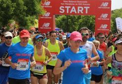 New Balance Bozcaada Yarı Maratonu'nda