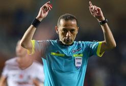 Cüneyt Çakır, U20 Dünya Kupası için Güney Kore'ye gitti