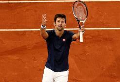 Madrid'de Novak Djokovic maç yapmadan yarı finalde