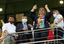 SON DAKİKA | Kayserispor Başkanı Berna Gözbaşı'nın locasına saldırı