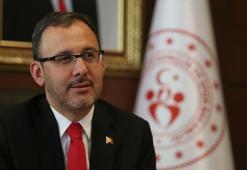 Bakan Kasapoğlu, Vakıfbank Kulubü'nü tebrik etti