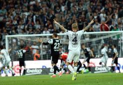 Son dakika golü spikerleri çıldırttı!